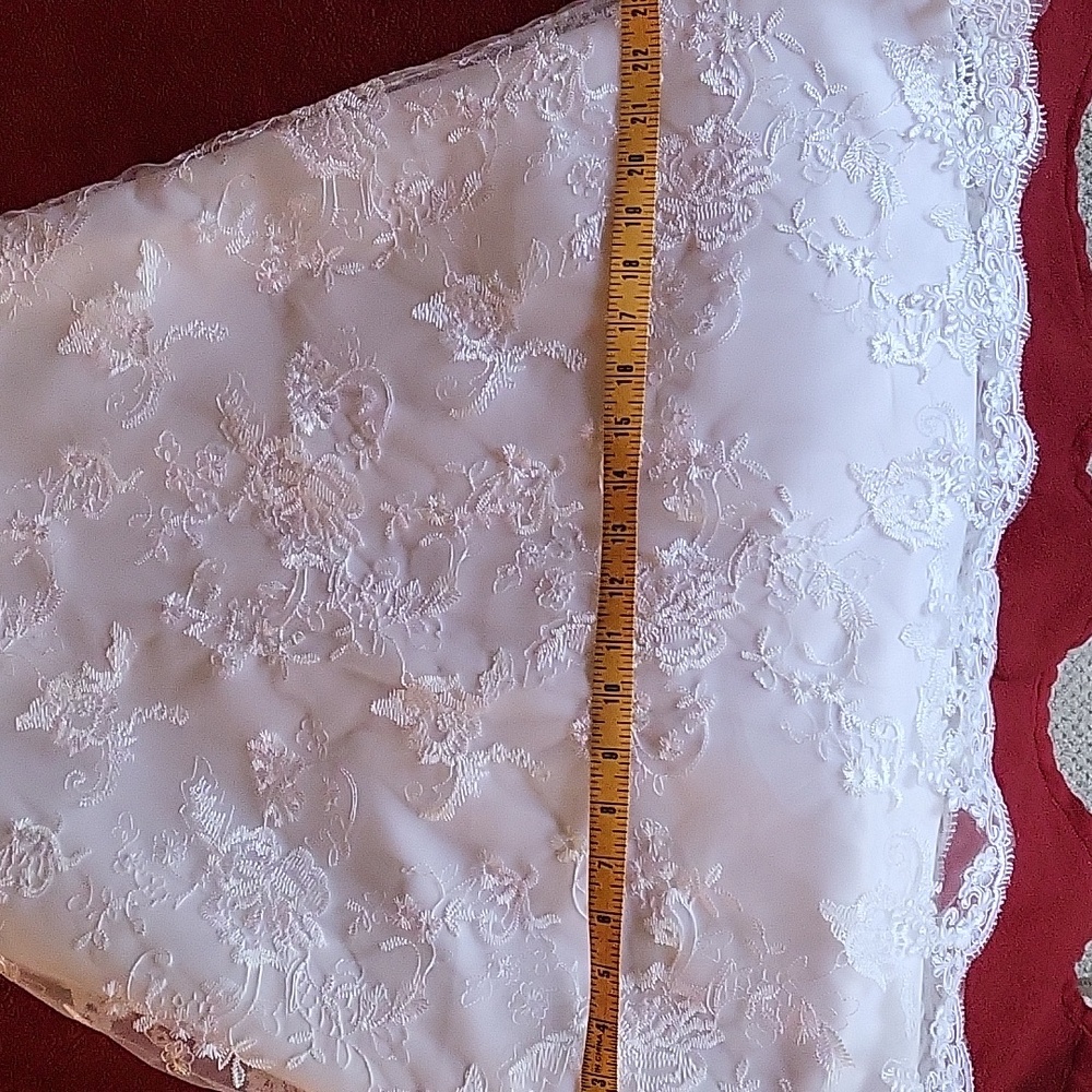 Jaeden Wedding Dress short - Picture 12 of 16